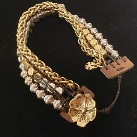 Lucky Brand Adjustable with Flower and 3 Rows of Beads/Braid - Picture 5 of 6